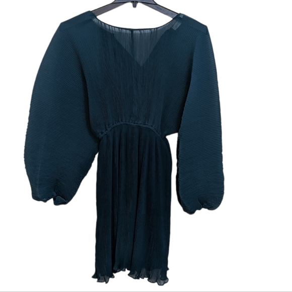 Floret Studios Pleated Long Sleeve Minidress In Hunter Green XS - Picture 1 of 11